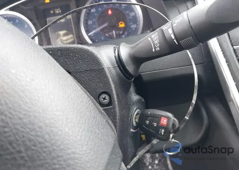 2016 Toyota Camry Le z USA, uszkodzony, nr VIN 4T1BF1FK2GU600913